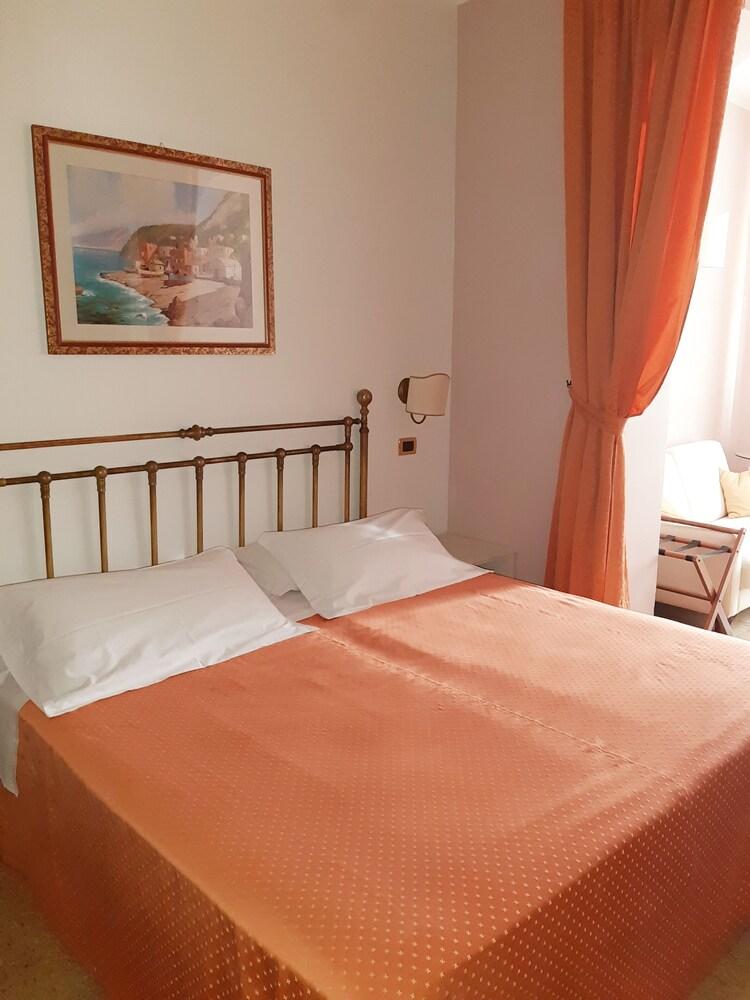 Andromaco Palace Hotel 타오르미나 외부 사진
