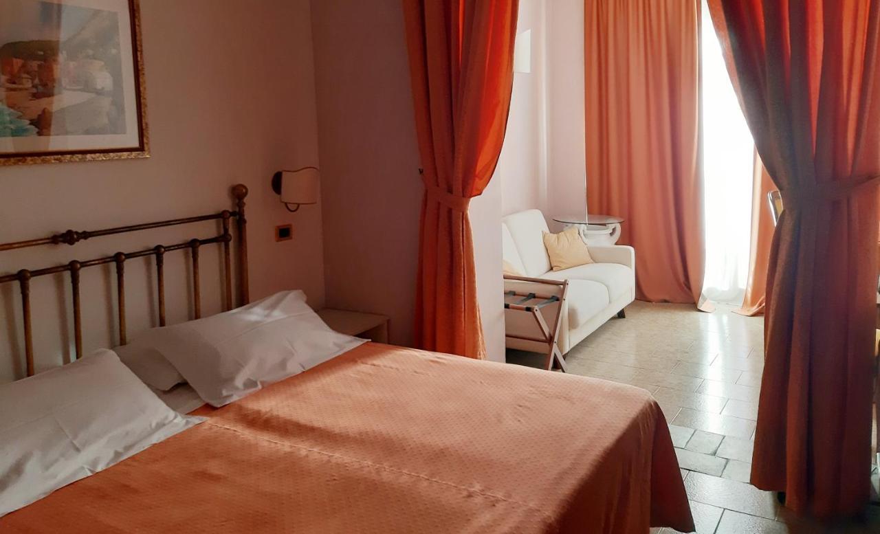 Andromaco Palace Hotel 타오르미나 외부 사진